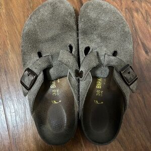 Taupe Birkenstock Bostons